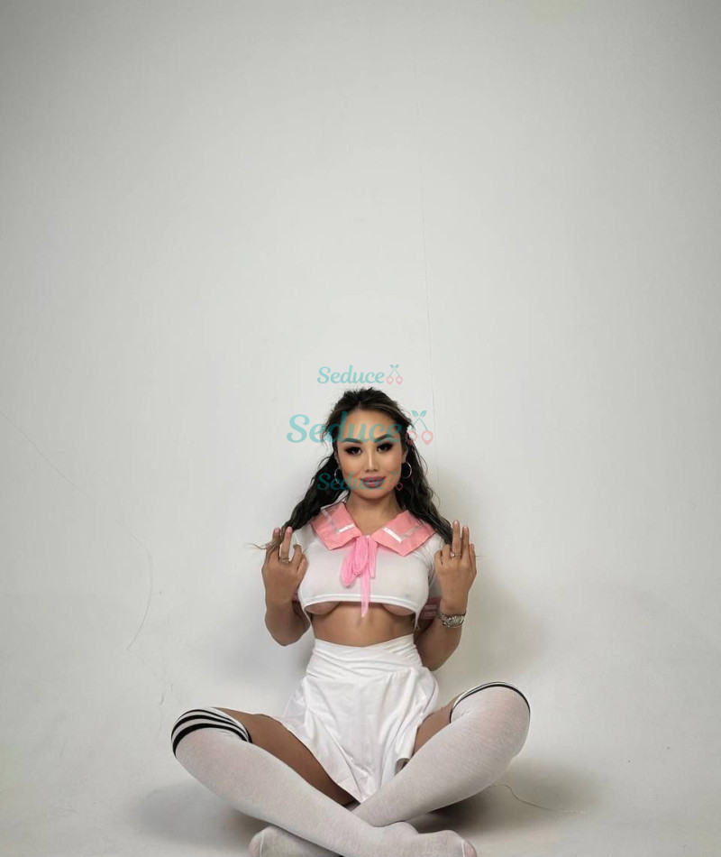 Photo escort girl Kris: the best escort service