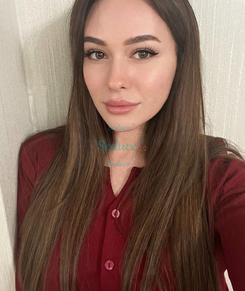 Photo escort girl ALICE: the best escort service