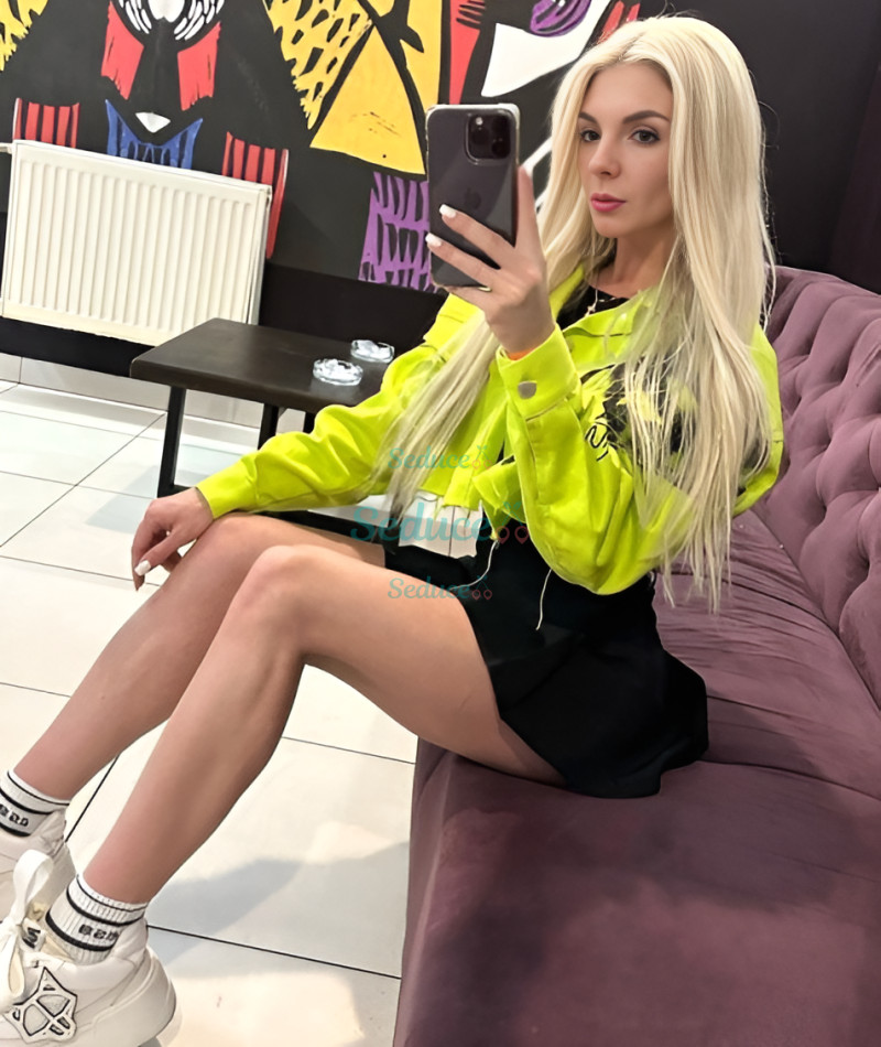 Photo escort girl Miranda: the best escort service
