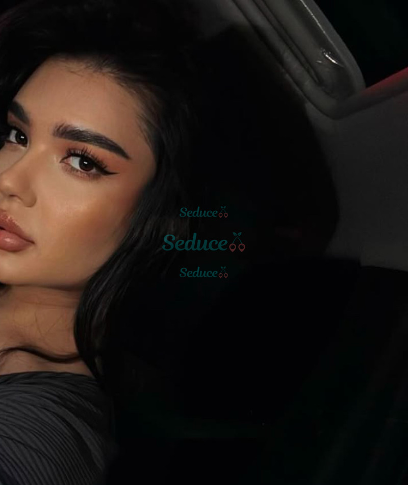 Photo escort girl Mahari: the best escort service