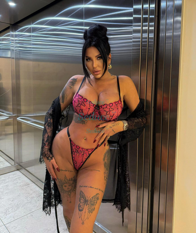 Photo escort girl Olivia: the best escort service