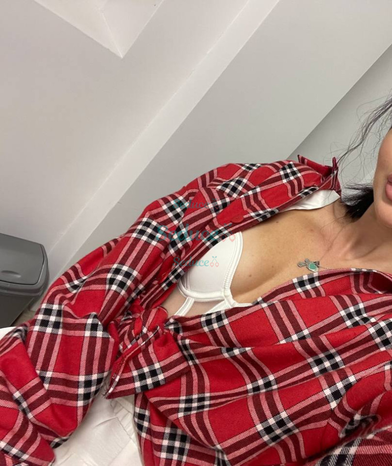 Photo escort girl MilinA: the best escort service