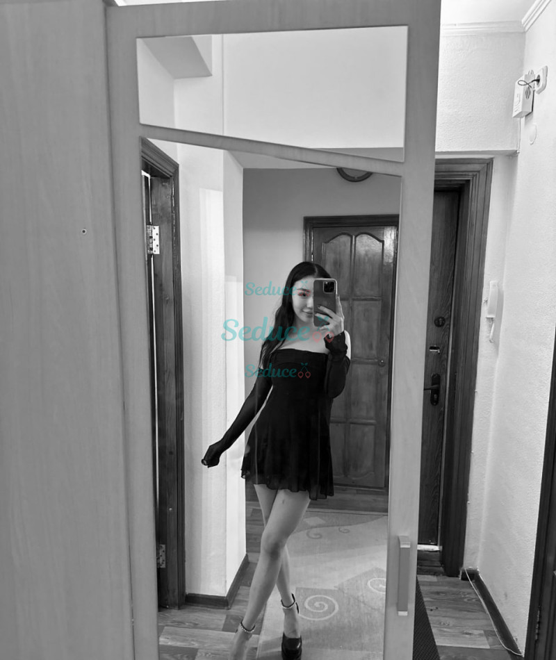 Photo escort girl Daniela: the best escort service