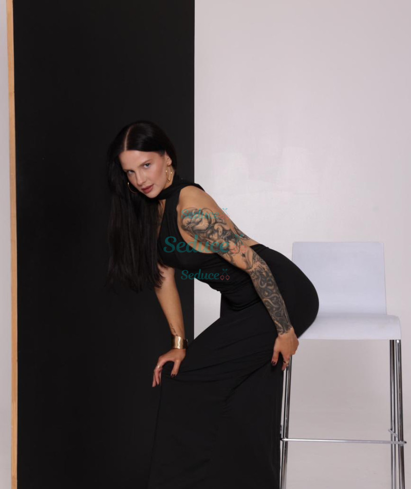 Photo escort girl Abella: the best escort service