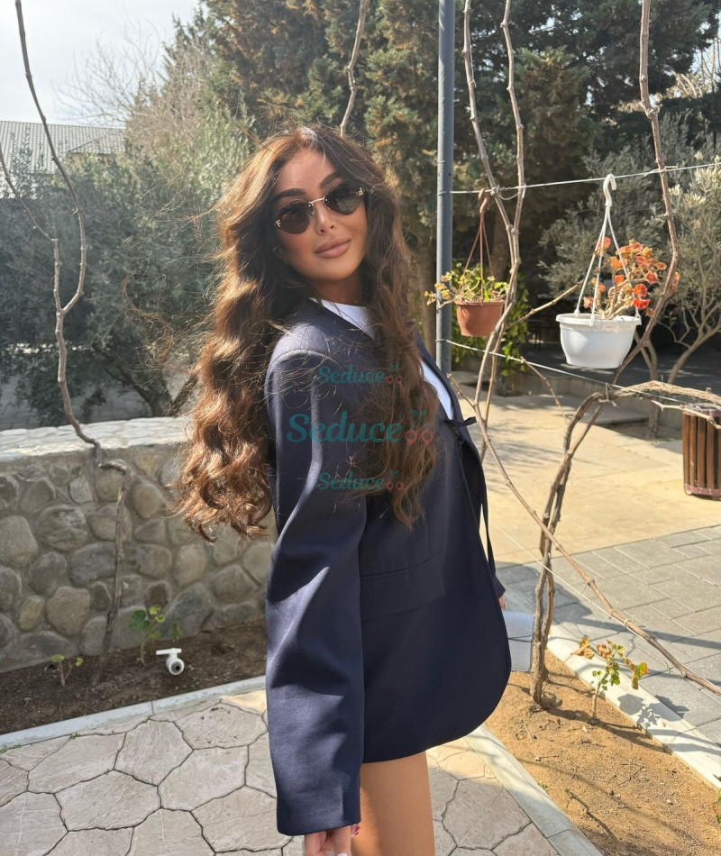 Photo escort girl Ava: the best escort service