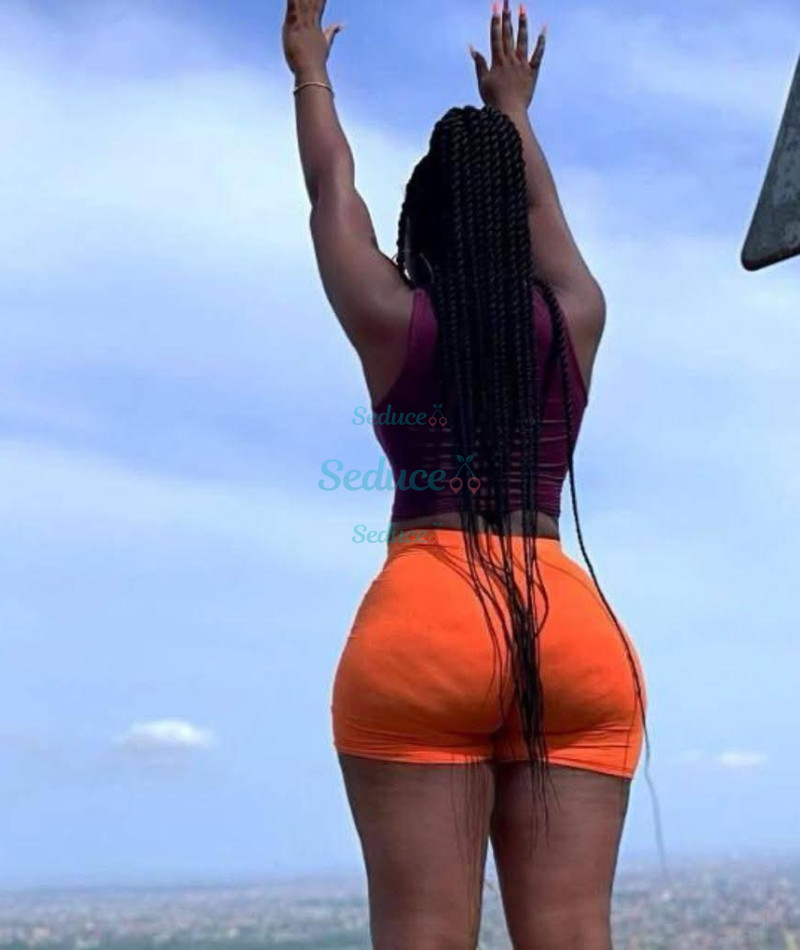 Photo escort girl Jasminarala: the best escort service