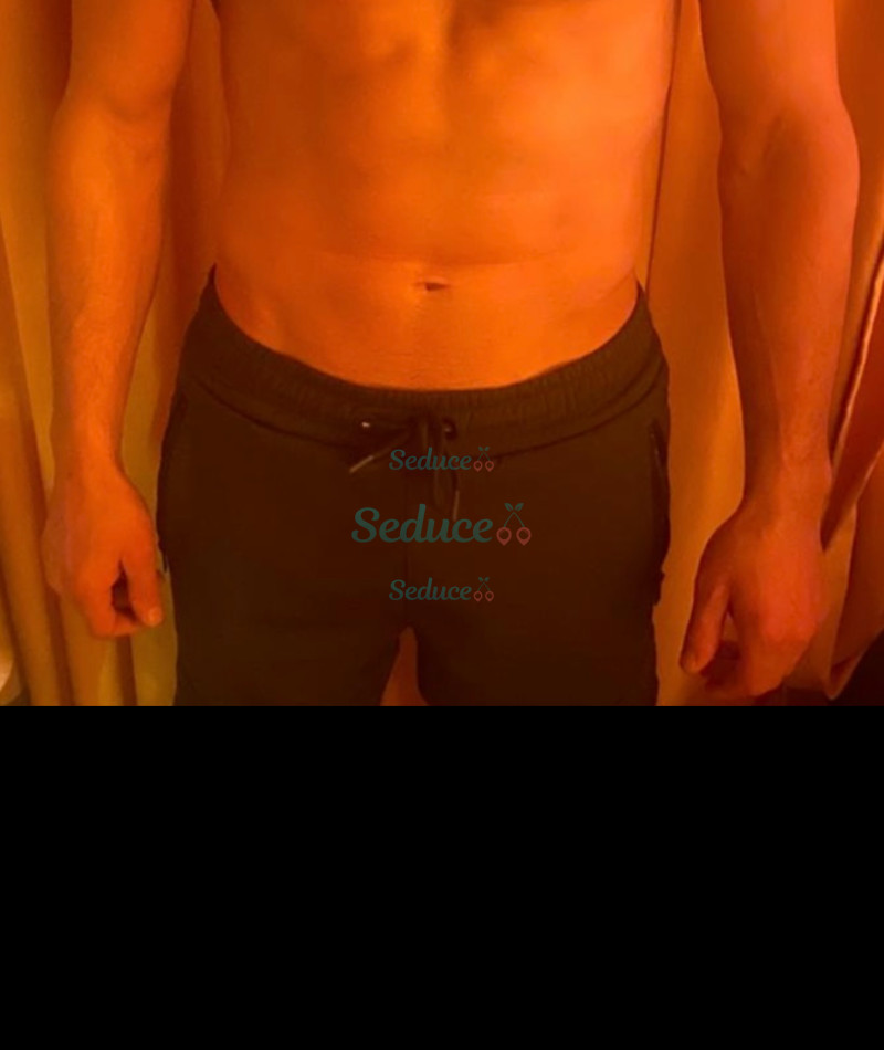 Photo escort girl Andrian: the best escort service