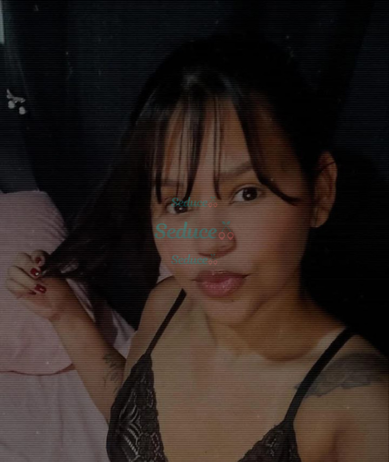 Photo escort girl Yuna Siren: the best escort service