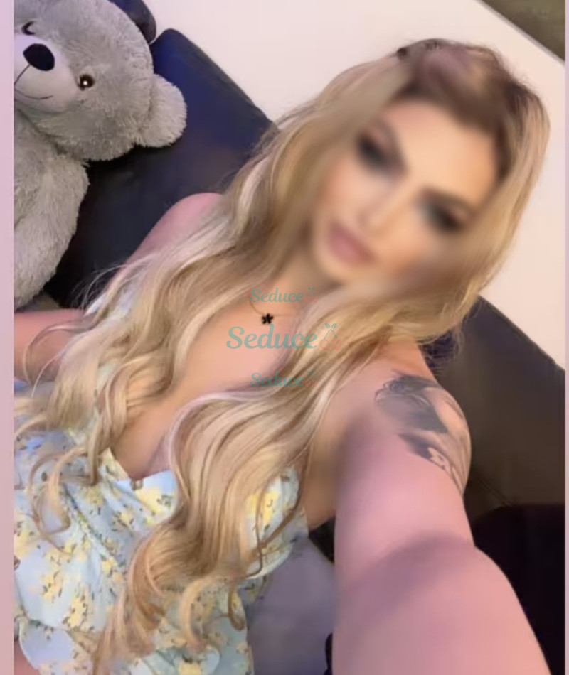 Photo escort girl Lillian : the best escort service