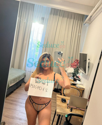 Photo escort girl Sahar mina: the best escort service