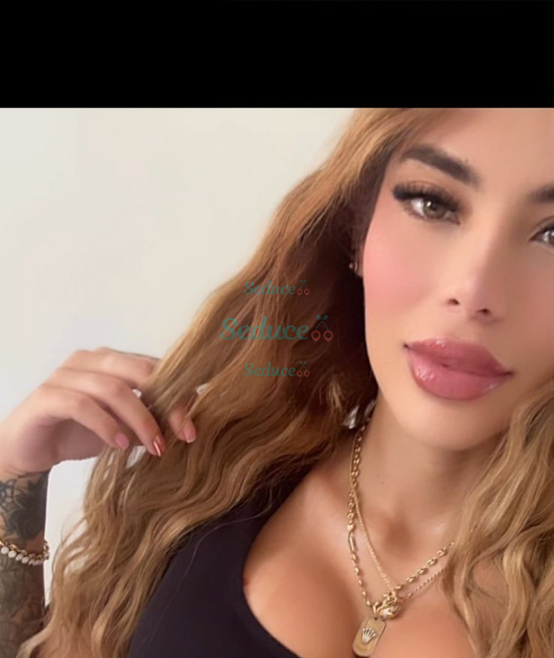 Photo escort girl Zoe: the best escort service