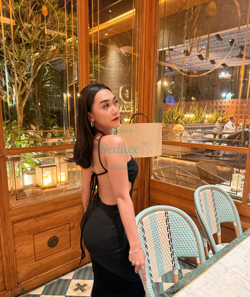 Photo escort girl reinaputri: the best escort service