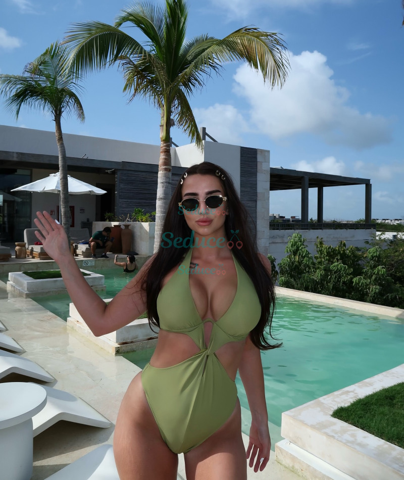 Photo escort girl Elza: the best escort service