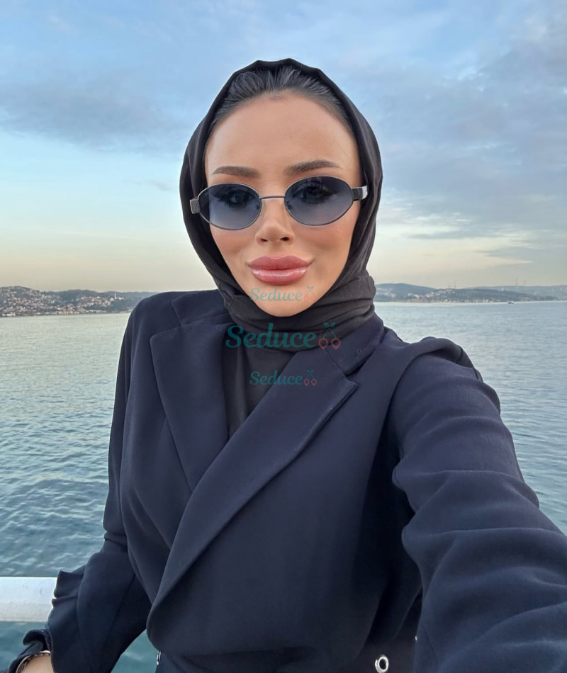 Photo escort girl Humeyra : the best escort service