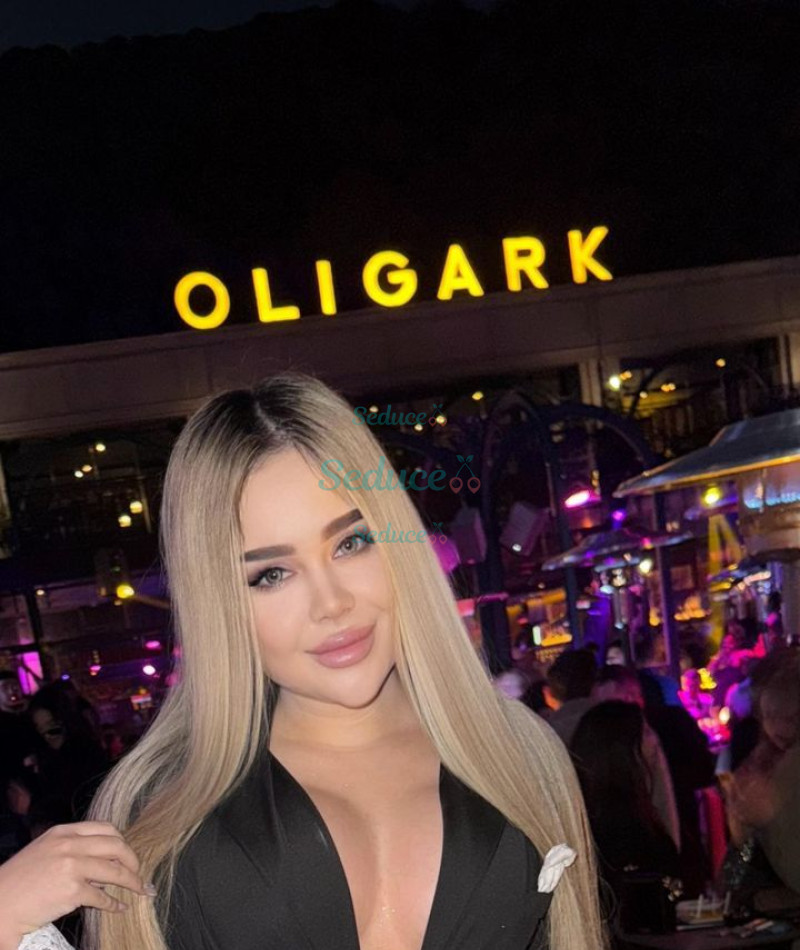 Photo escort girl Leyla: the best escort service
