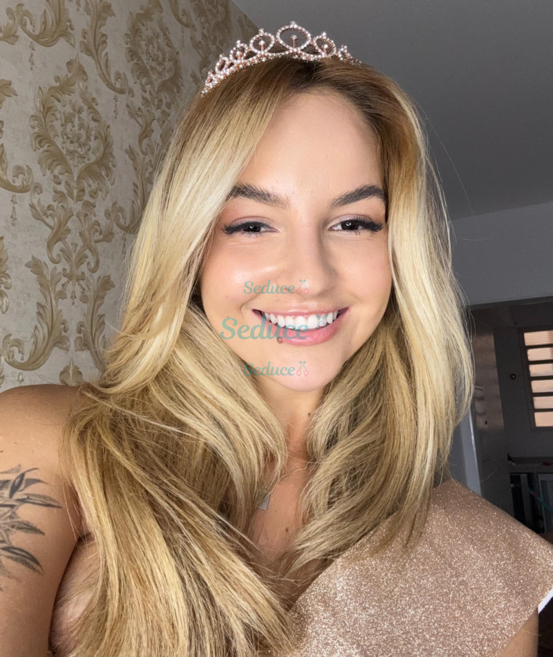 Photo escort girl Fit__blondie: the best escort service