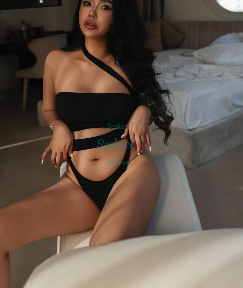 Photo escort girl Sylvia : the best escort service