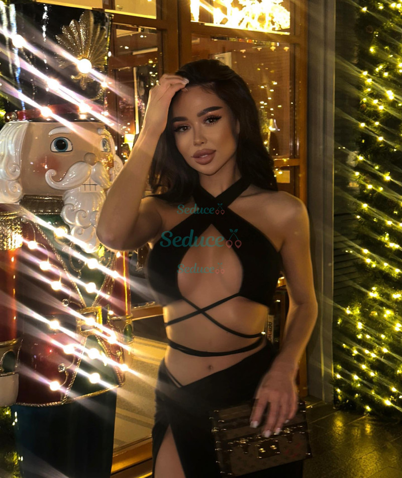 Photo escort girl Snya: the best escort service