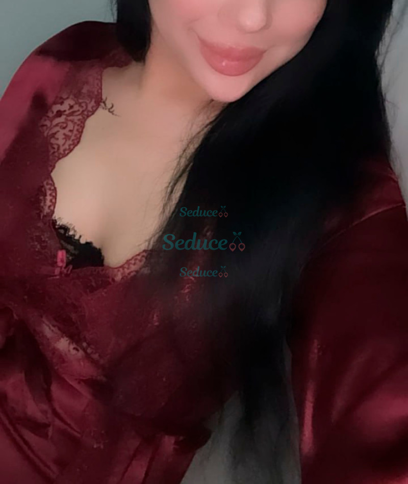 Photo escort girl Lola: the best escort service