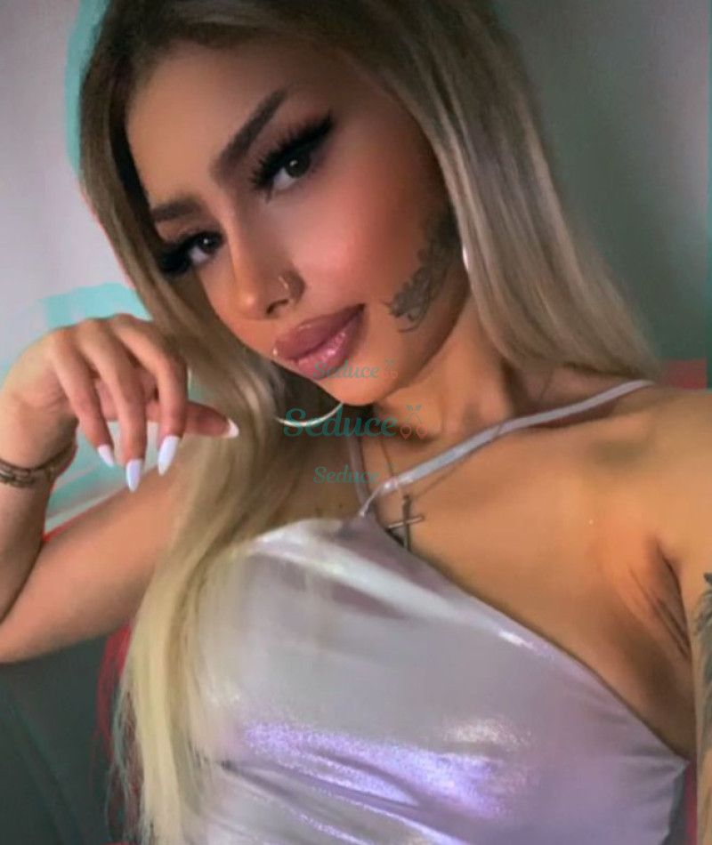 Photo escort girl elisa: the best escort service