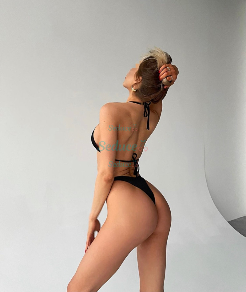 Photo escort girl Nina: the best escort service