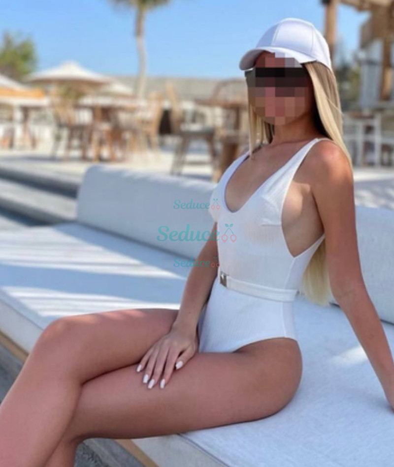Photo escort girl Kristina: the best escort service