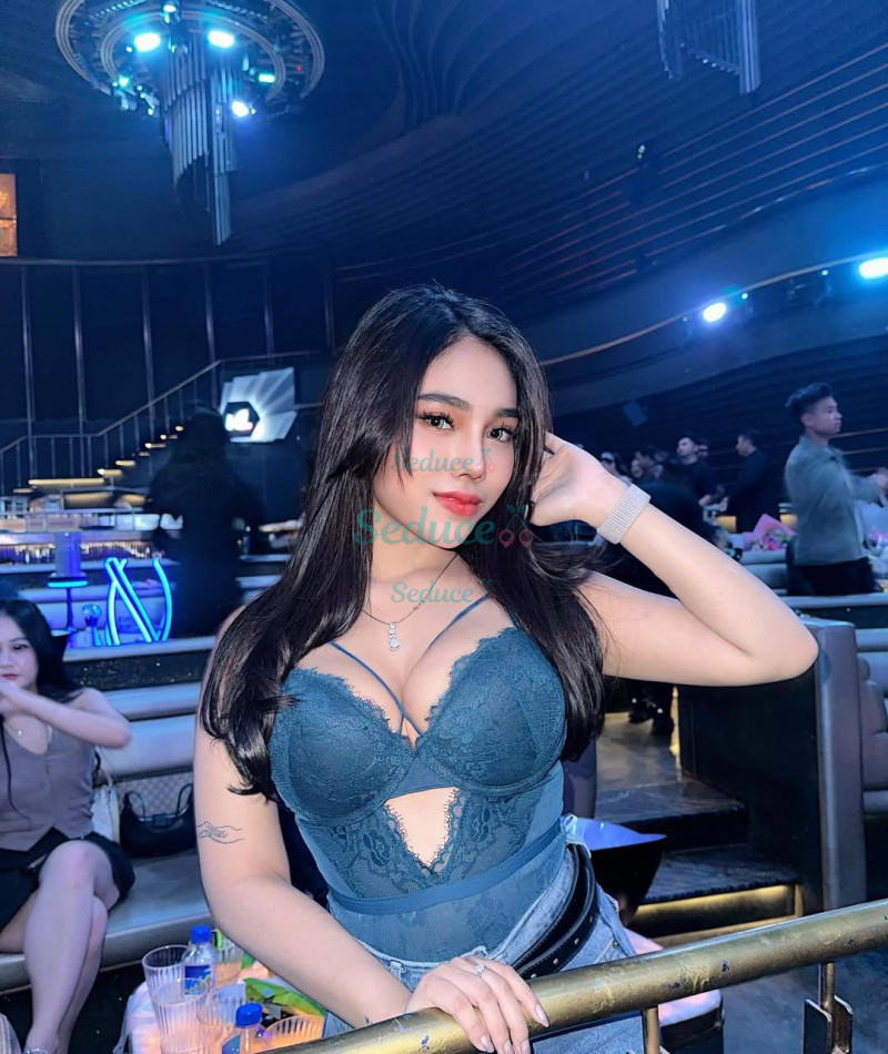 Photo escort girl Putri stevanny: the best escort service