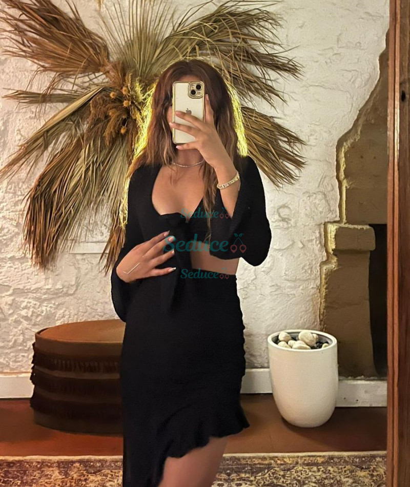 Photo escort girl NUR: the best escort service