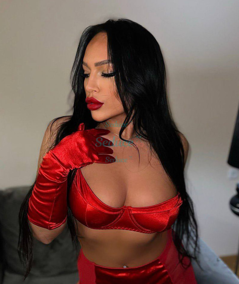 Photo escort girl Nika: the best escort service