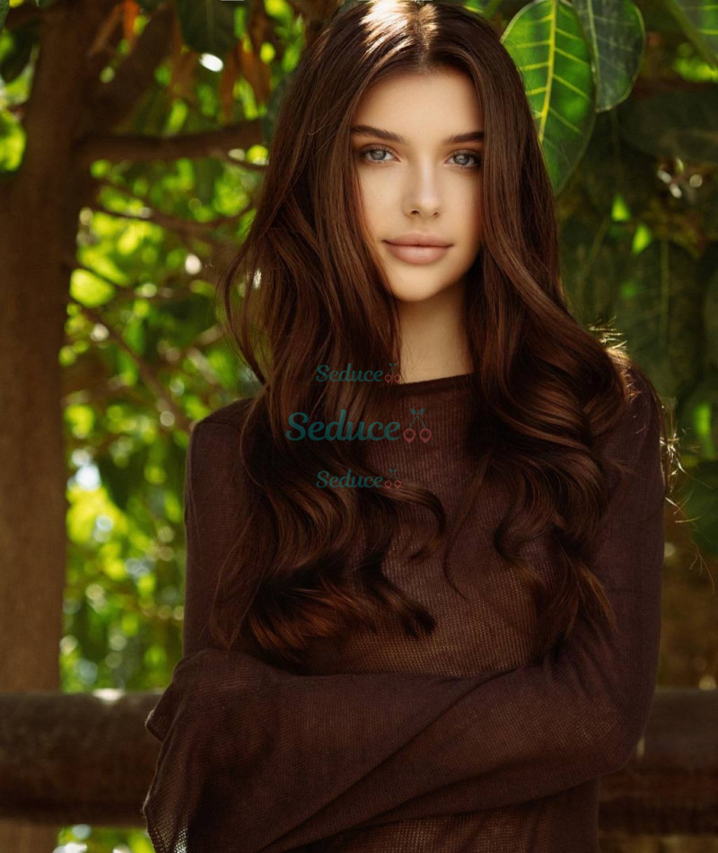 Photo escort girl Miracle: the best escort service
