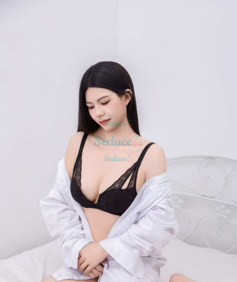 Photo escort girl yanyan: the best escort service
