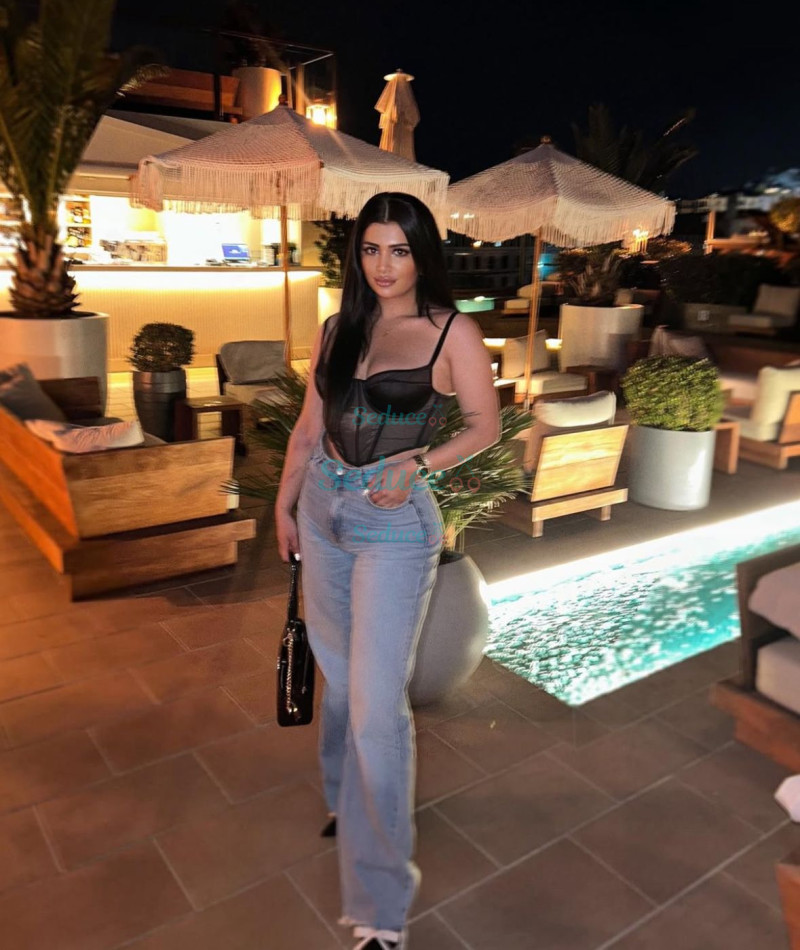 Photo escort girl Kader: the best escort service