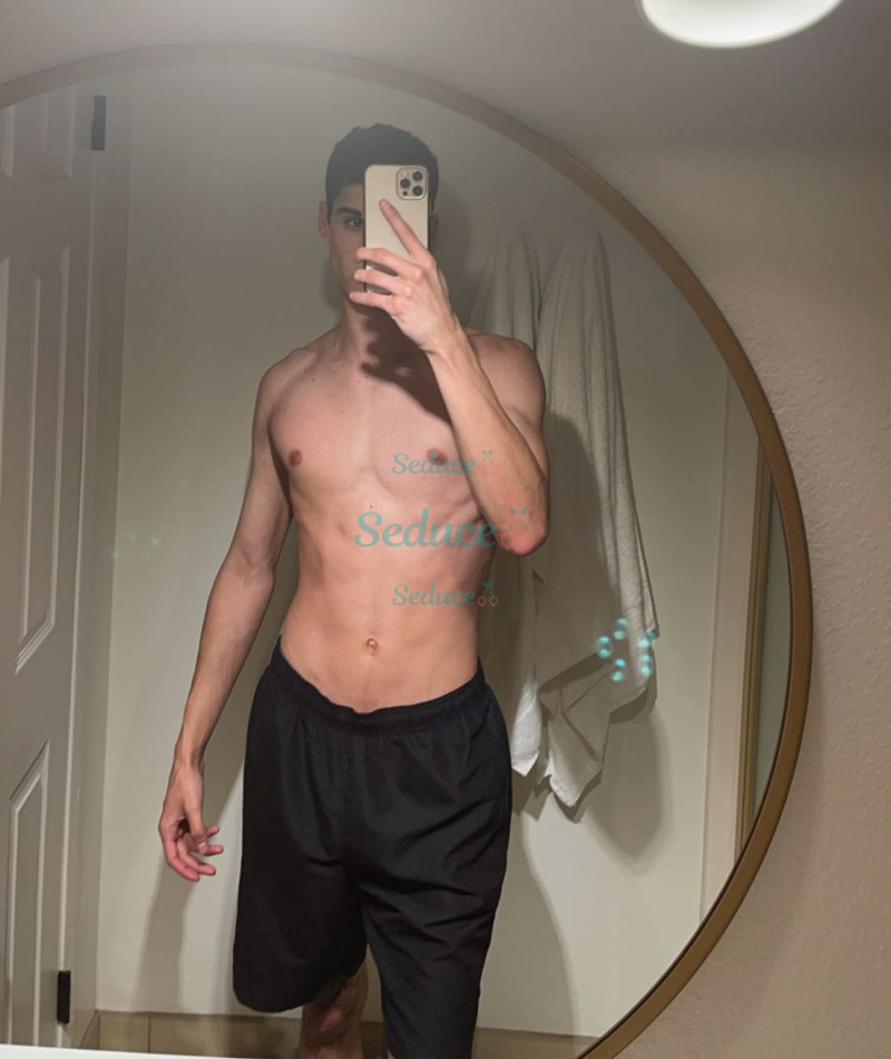 Photo escort girl Maurice: the best escort service