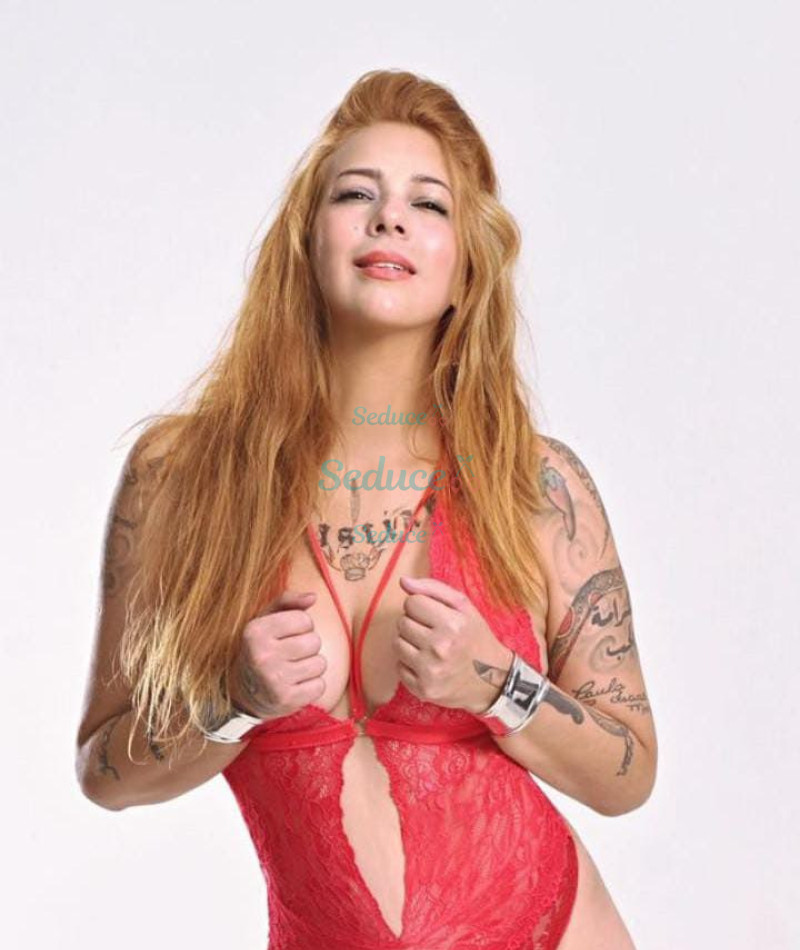 Photo escort girl Carolina: the best escort service