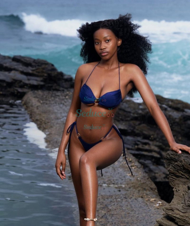 Photo escort girl Ruth: the best escort service