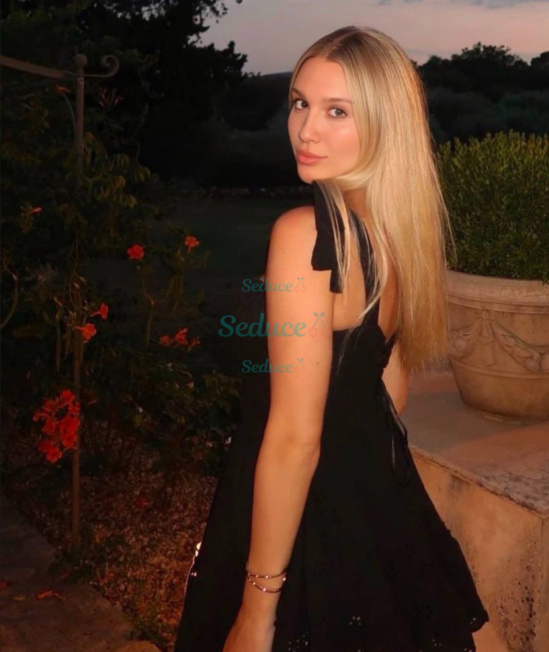 Photo escort girl Saya: the best escort service