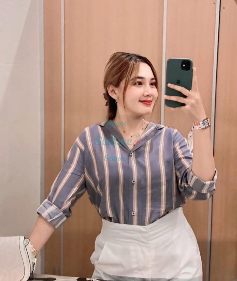 Photo escort girl Lunaa: the best escort service