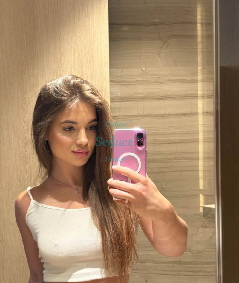 Photo escort girl ALICE: the best escort service