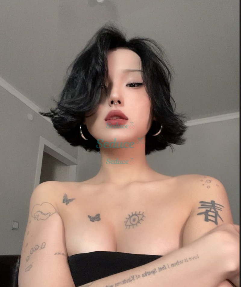 Photo escort girl Akari : the best escort service