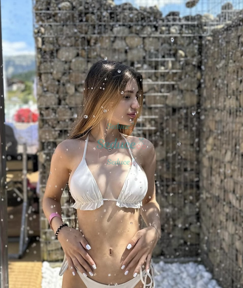 Photo escort girl Maria VIP: the best escort service