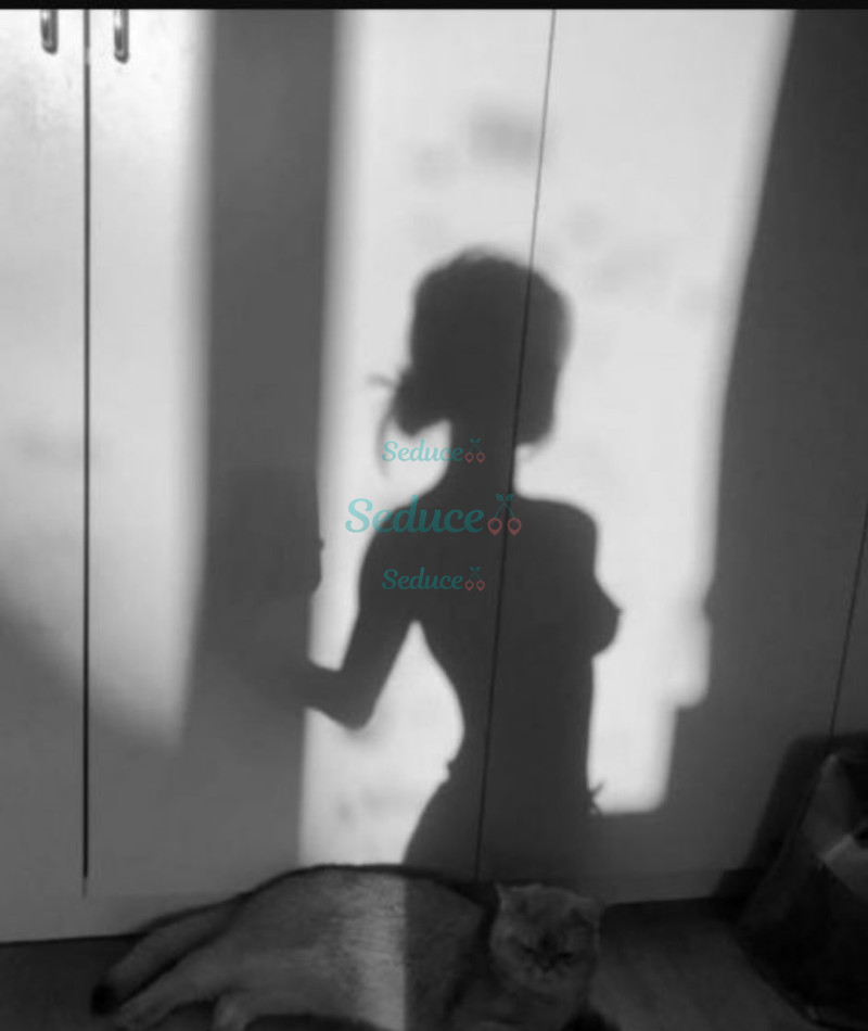 Photo escort girl Nuru Massage : the best escort service