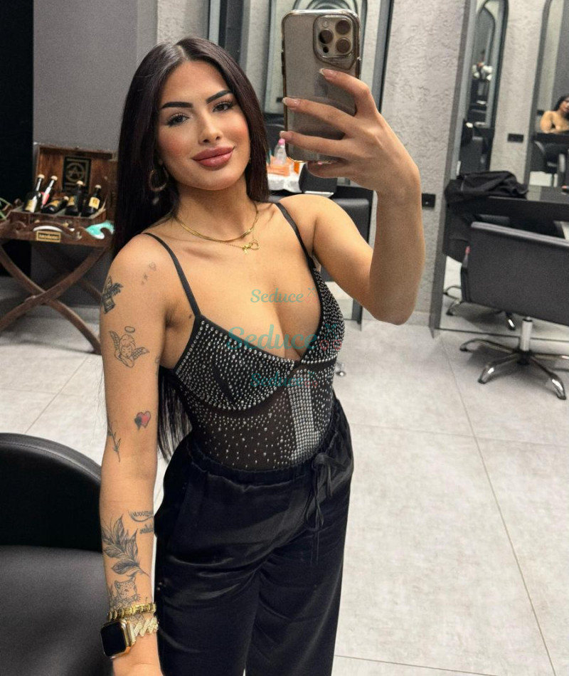 Photo escort girl HAYAT : the best escort service