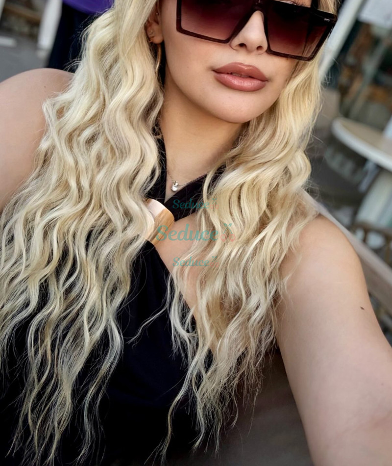 Photo escort girl Damla: the best escort service