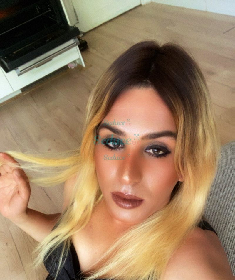 Photo escort girl Lolasexy: the best escort service