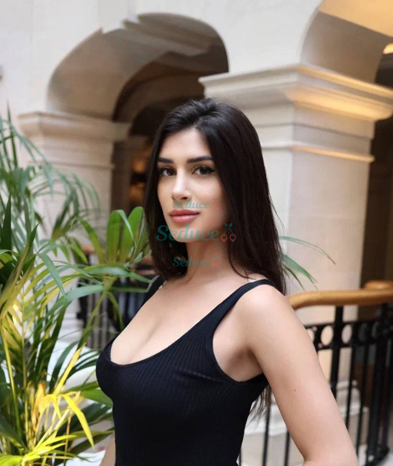 Photo escort girl Nara: the best escort service