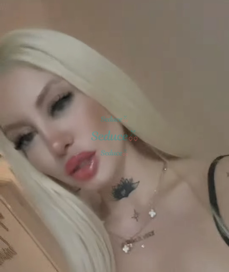 Photo escort girl BADE : the best escort service