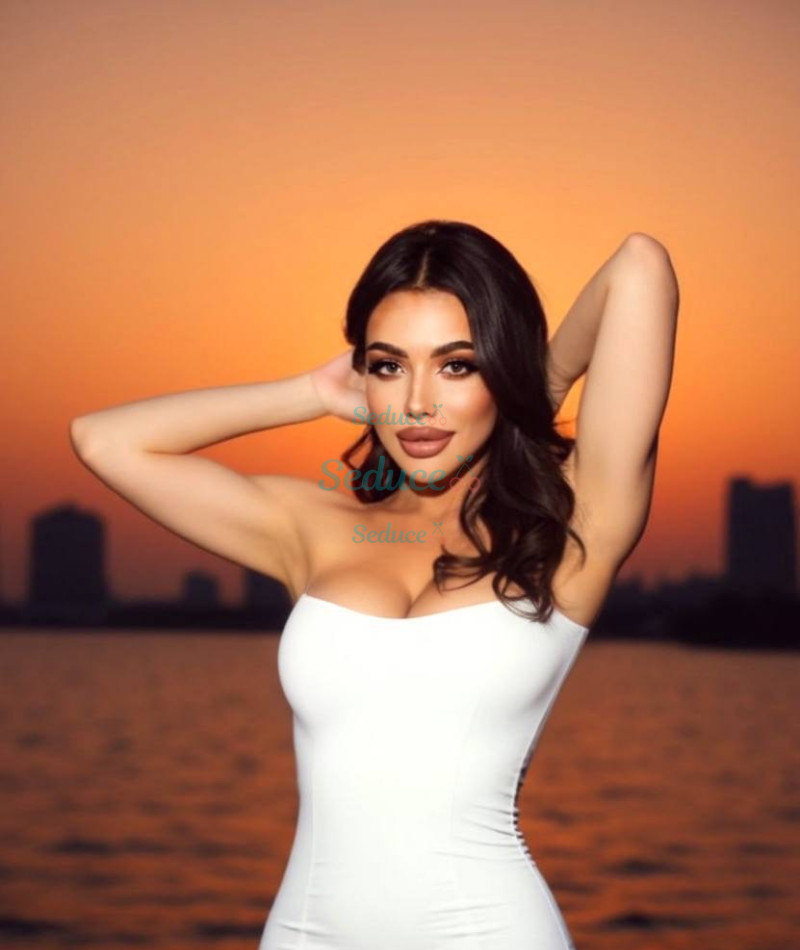 Photo escort girl Kira: the best escort service