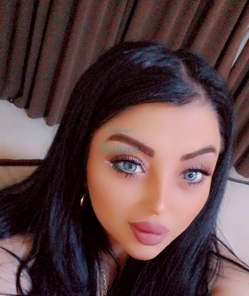 Photo escort girl Emily: the best escort service
