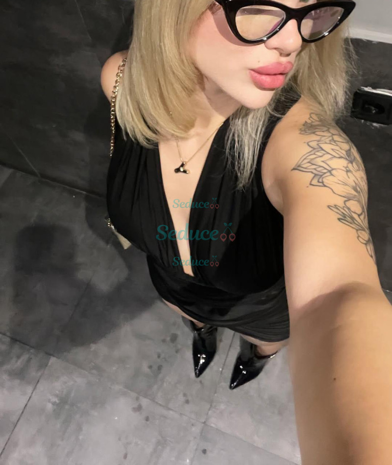 Photo escort girl SIMAY: the best escort service