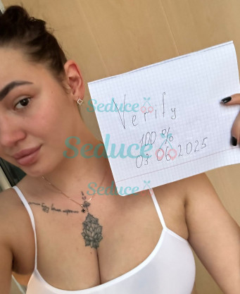 Photo escort girl Lolita: the best escort service